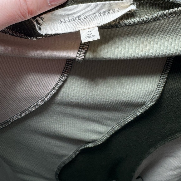 Gilded Intent Color Block Top - Picture 3 of 5